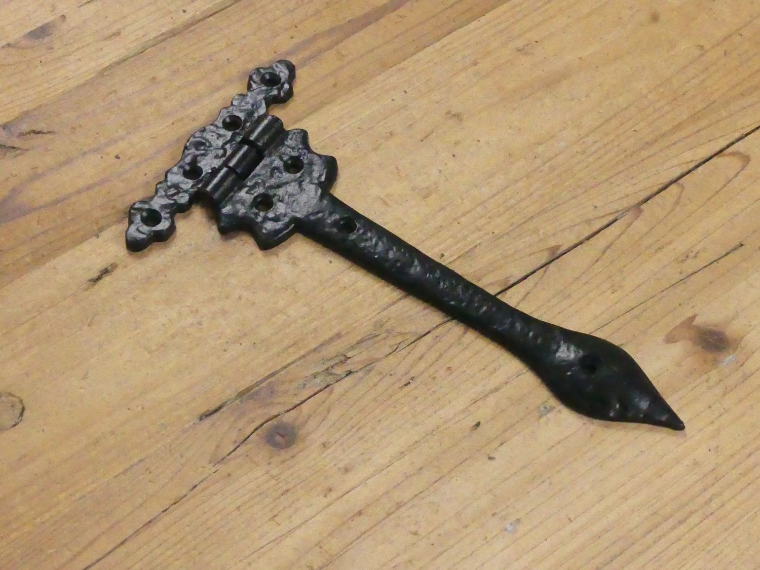IRON ORNATE HINGE,  9" LONG