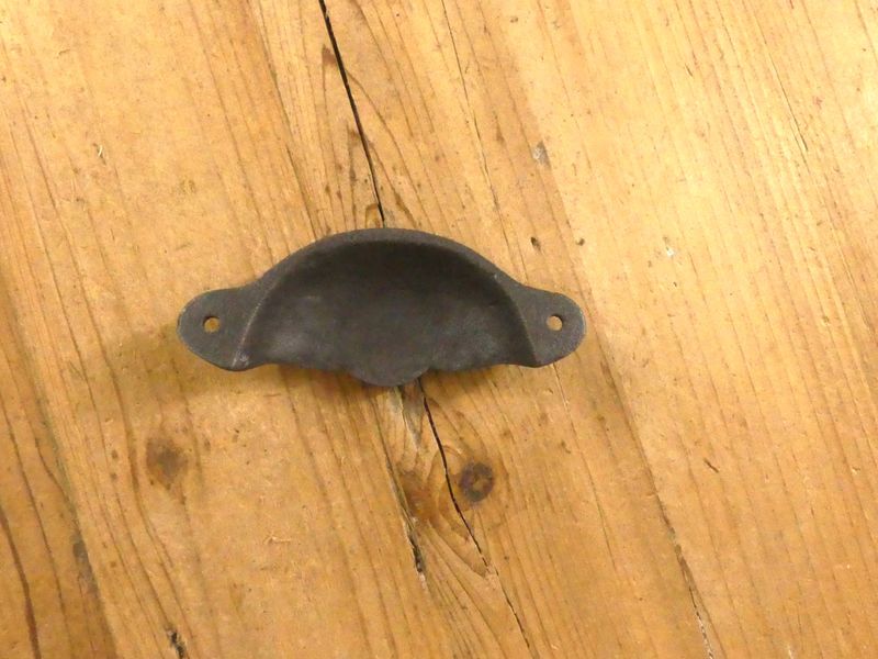 Iron Cup Drawer Pull, 4 1/4" Wide