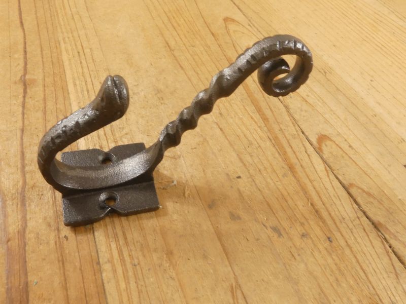 Iron Long Swivel Hook, 4 1/2"