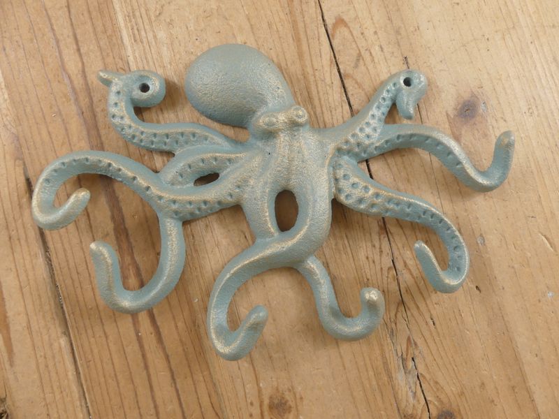 Large Cast Iron Octopus Wall Hook / Figure
