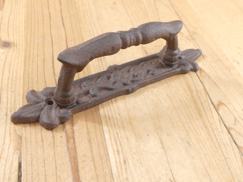 LARGE CAST IRON RUSTIC HANDLES