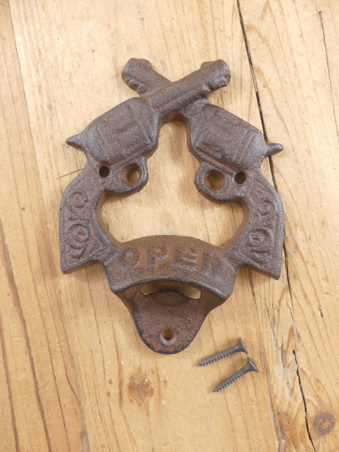 CAST IRON RUSTIC CROSSED PISTOLS BOTTLE OPENER