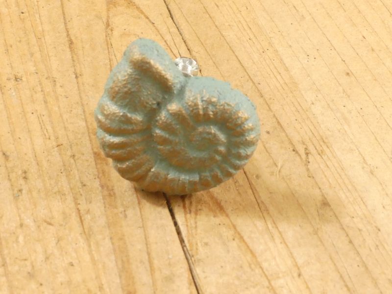 CAST IRON SHELL / SNAIL PULL