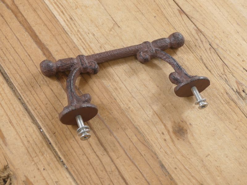 5" Cast Iron Ornate Handle