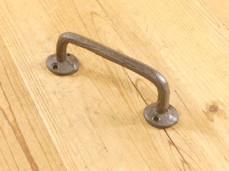 CAST IRON RUSTIC VINE HANDLE / PULL