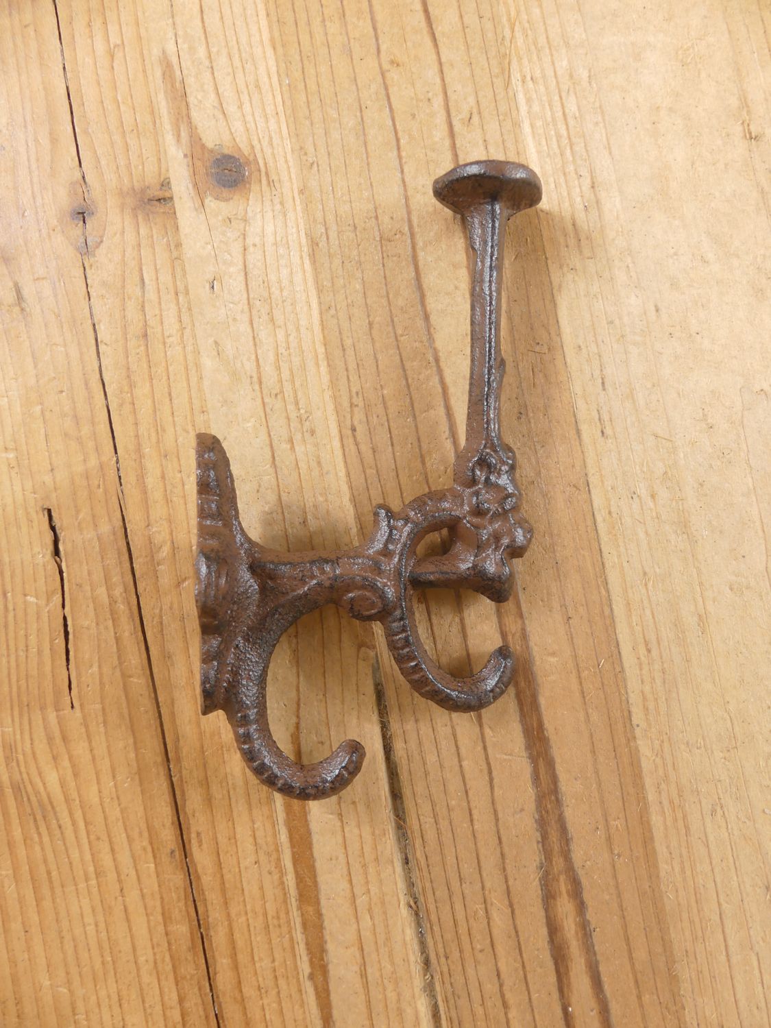 LARGE RUSTIC VICTORIAN ORNATE HOOK