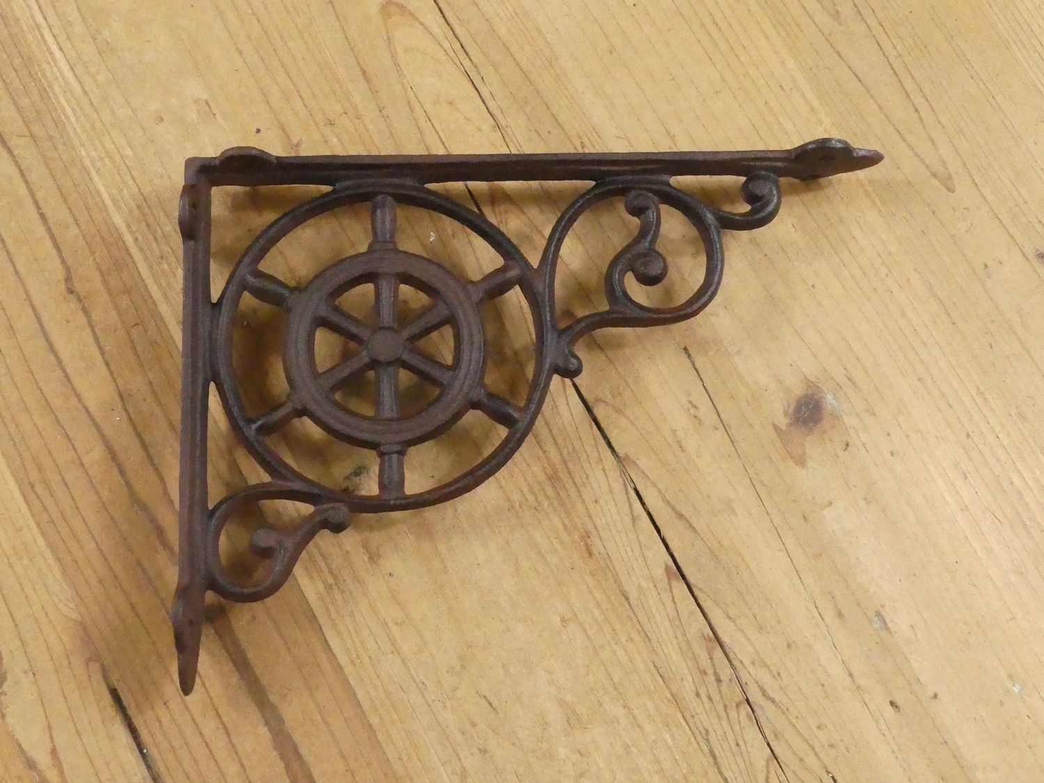 CAST IRON SHIP WHEEL SHELF BRACKETS