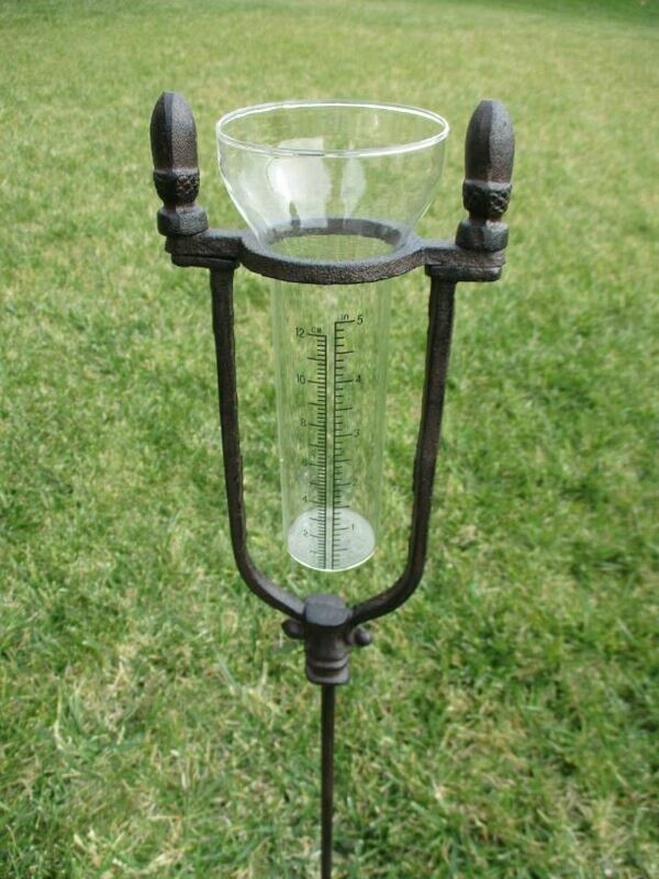 RUSTIC CAST IRON PRIMITIVE RAIN GAUGE