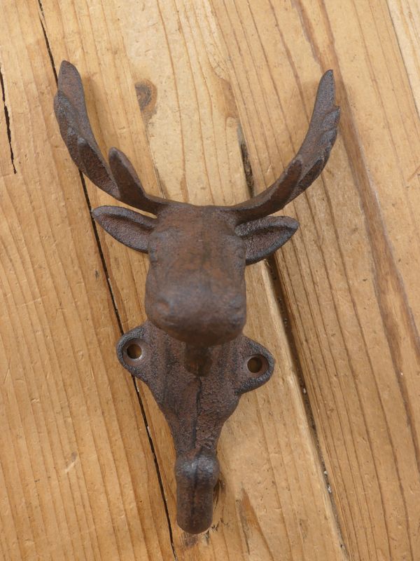 CAST IRON RUSTIC ELK/ DEER/MOOSE HEAD HOOK