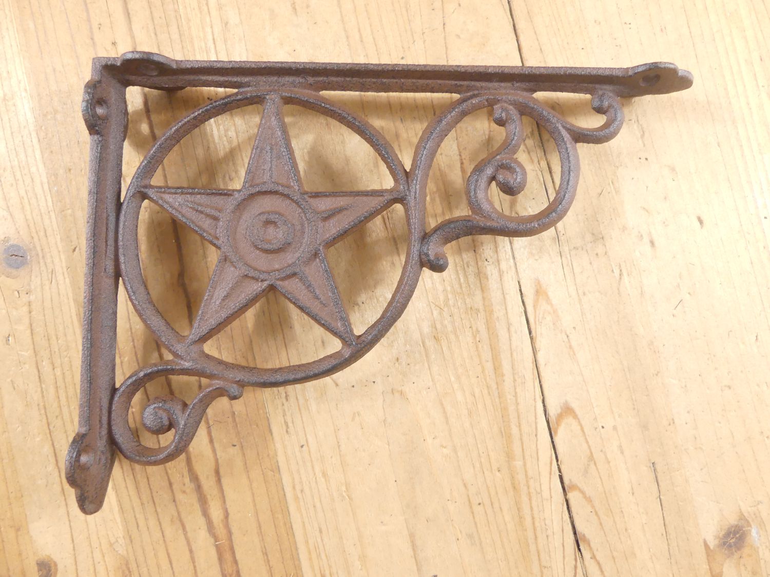 CAST IRON RUSTIC STAR SHELF BRACKETS,  8 3/4" X 6 1/2"