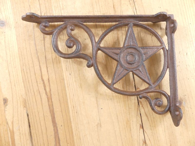 CAST IRON RUSTIC STAR SHELF BRACKETS,  8 3/4" X 6 1/2"