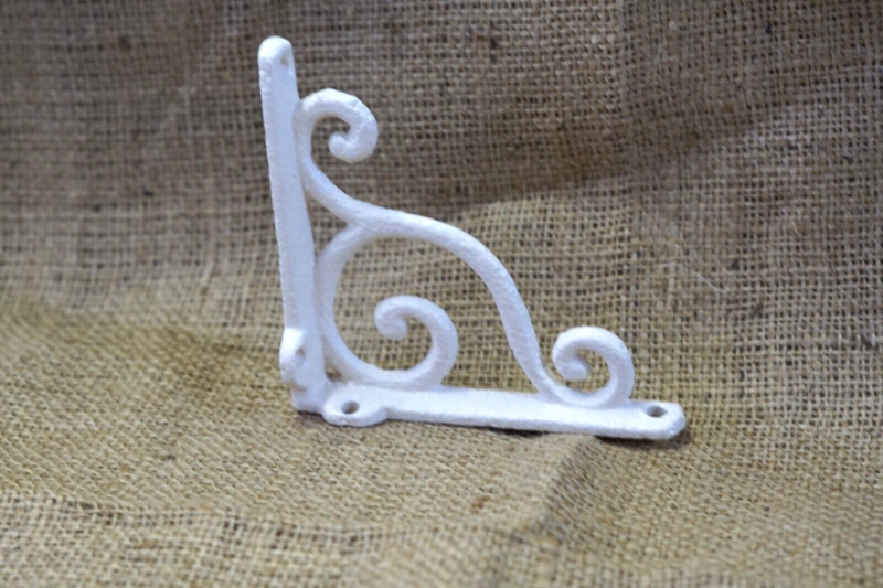 CAST IRON WHITE 4" X 4" BRACKET