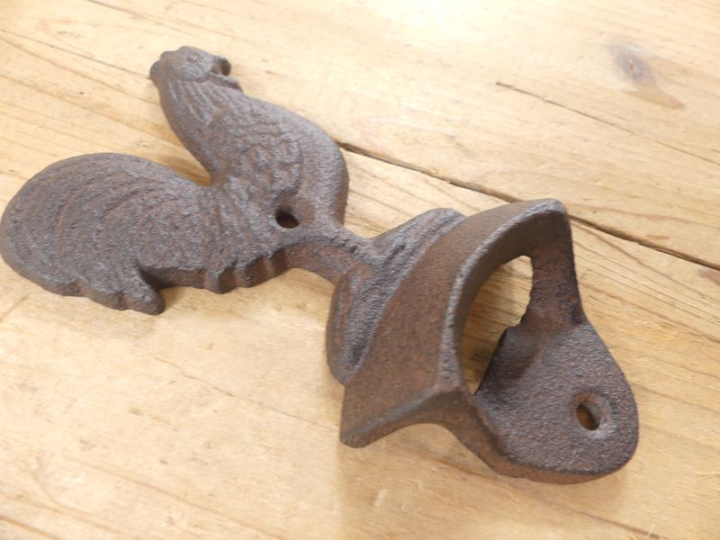 CHICKEN / ROOSTER WALL MOUNT BOTTLE OPENER