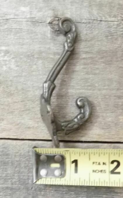 SMALL IRON VICTORIAN HOOK, 3 1/2" LONG