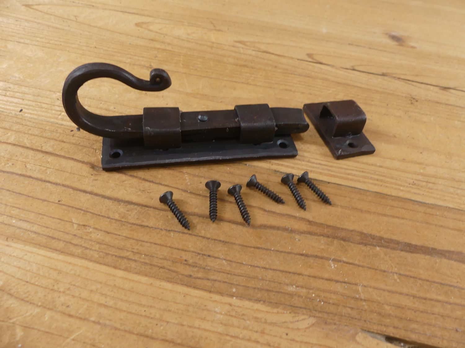 SLIDING LOCK AND LATCH , 4 5/8" LONG