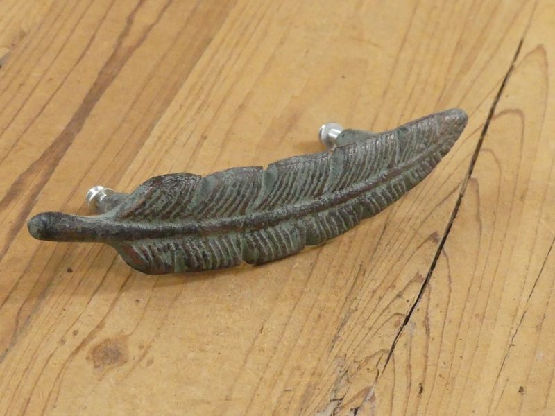 ANTIQUE GREEN FEATHER DRAWER PULLS WITH MOUNTING SCREWS