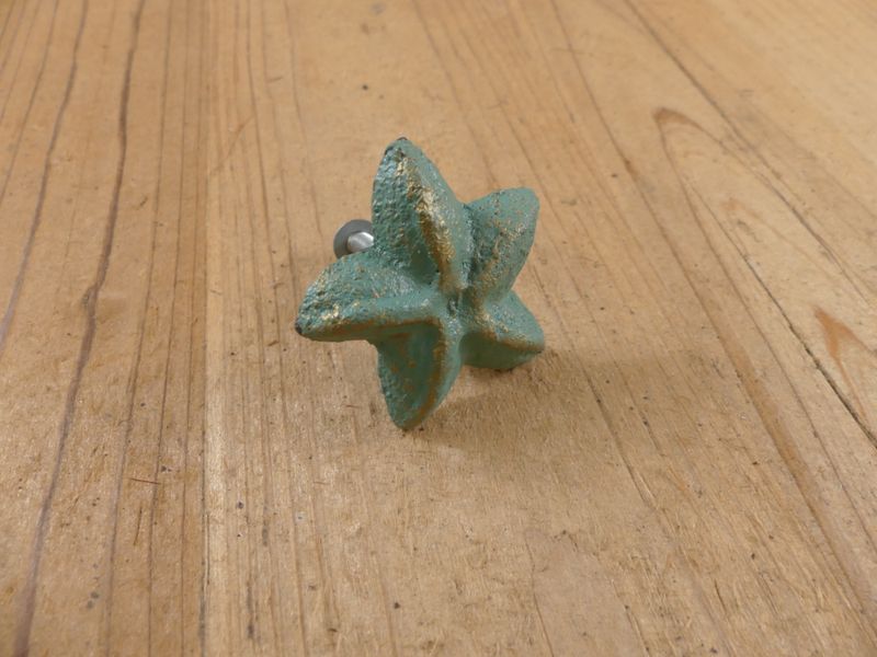 CAST IRON NAUTICAL STARFISH DRAWER KNOB  /  PULL