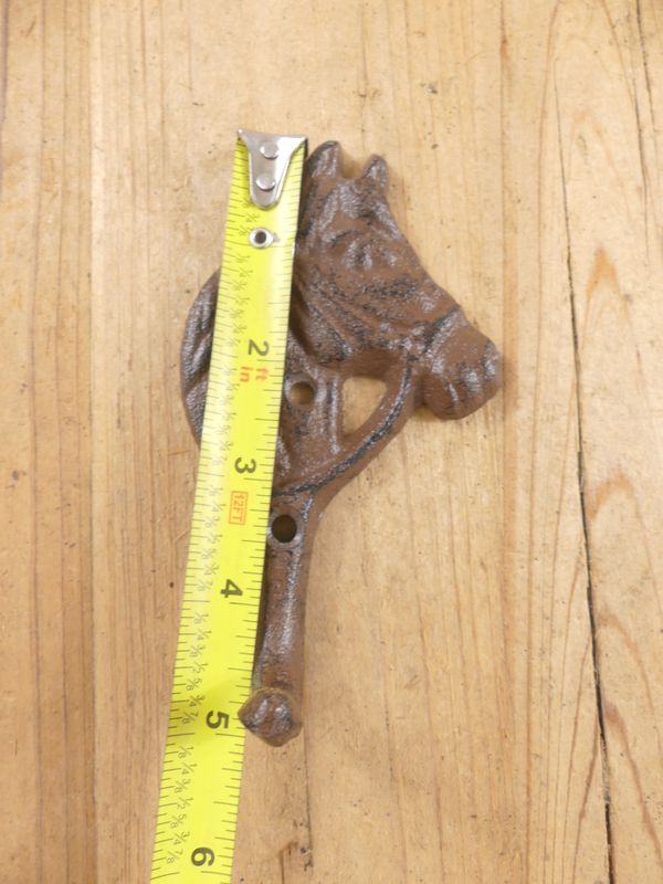 RUSTIC HORSE HEAD HOOK