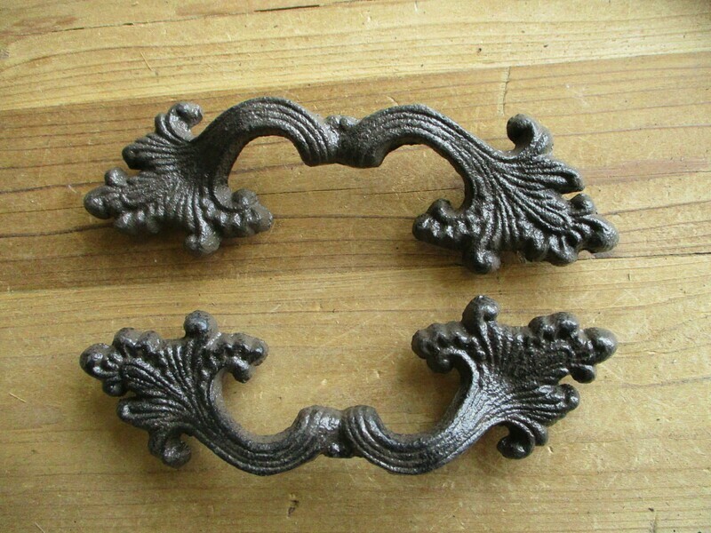 CAST IRON VICTORIAN HANDLE 6 1/2 CAST IRON VICTORIAN HANDLE 6 1/2"