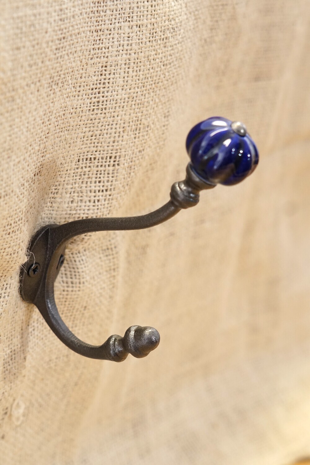 CAST IRON PUMPKIN STYLE HOOK- DARK VIOLET BLUE KNOB TIP