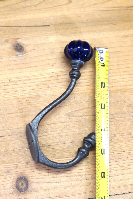 CAST IRON PUMPKIN STYLE HOOK- DARK VIOLET BLUE KNOB TIP