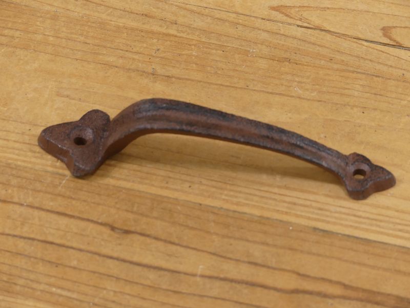 RUSTIC CAST IRON HANDLE 6" LONG