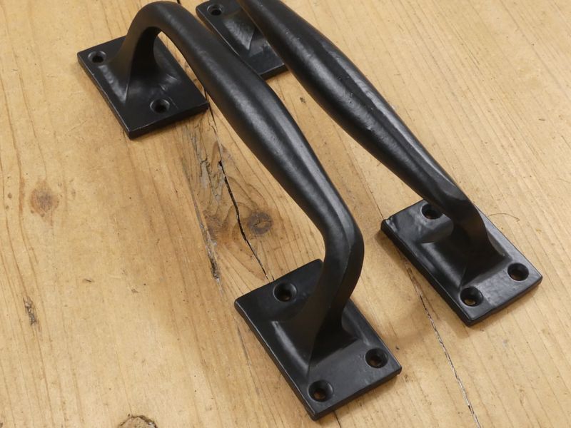EASY GRIP GRAB  BAR HANDLES