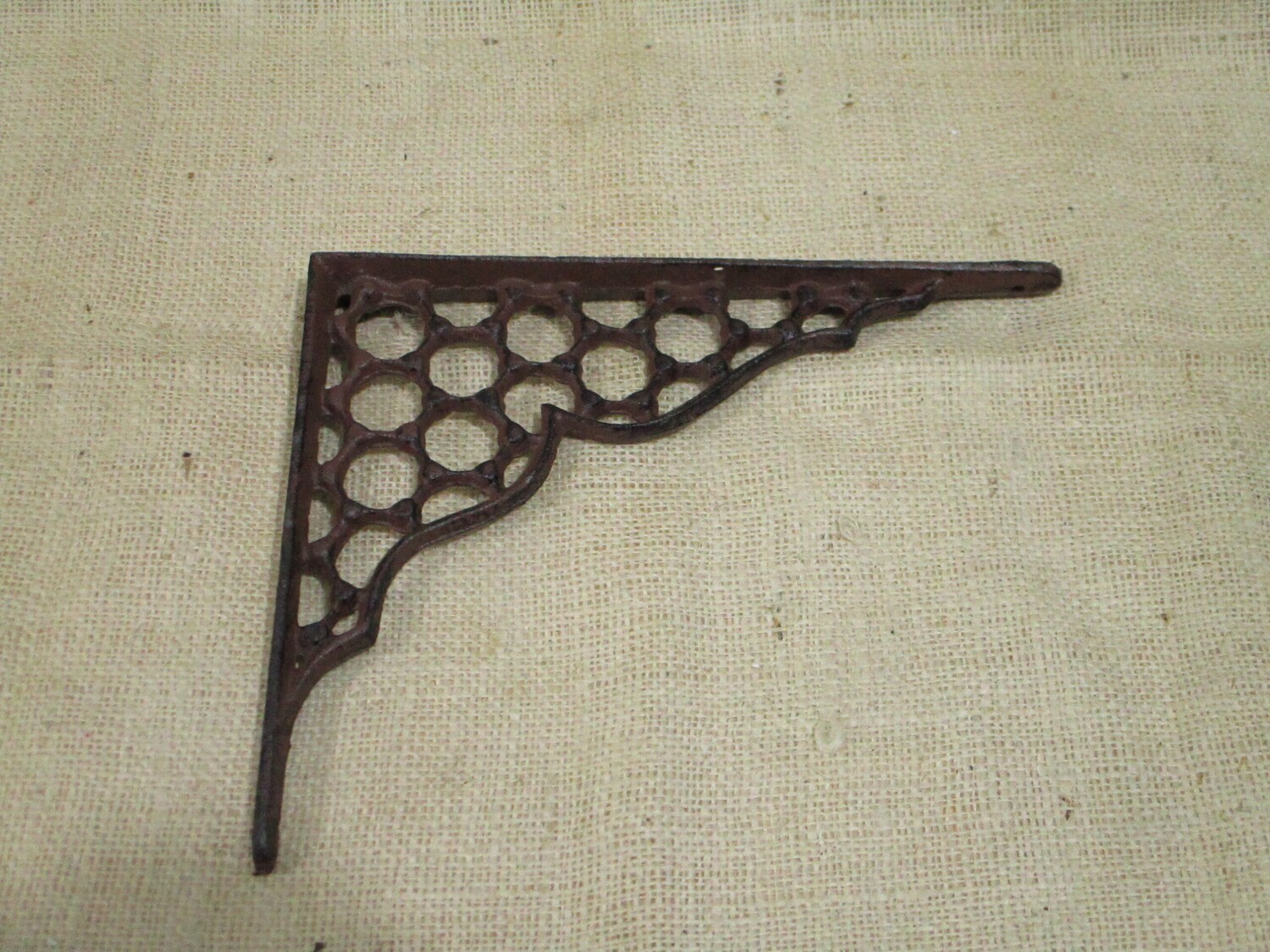 RUSTIC CAST IRON HONEYCOMB BRACKETS 9 1/4" X 7 1/2"