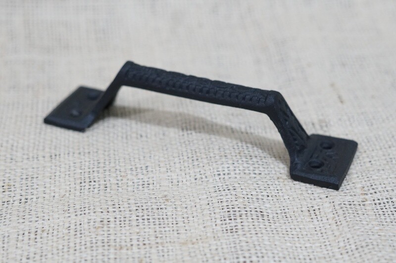 MATTE BLACK CAST IRON HANDLE/ PULL,  6 1/4"