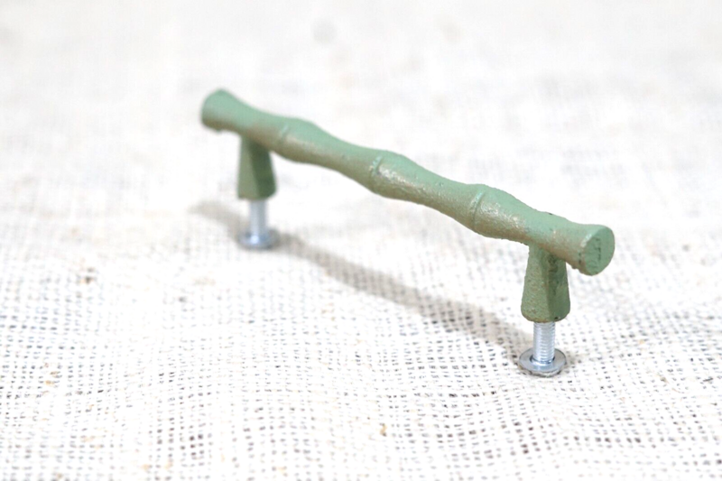 CAST IRON BAMBOO STRAIGHT DRAWER PULLS