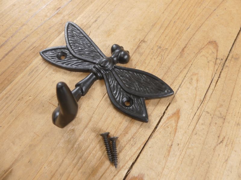 BLACK DRAGONFLY COAT HOOK