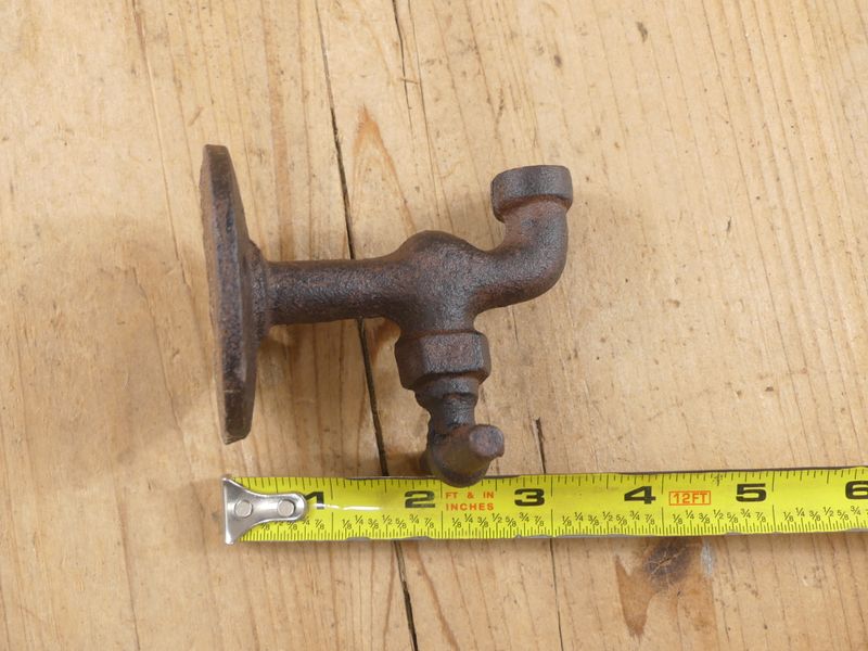 CAST IRON WATER SPIGOT HOOK