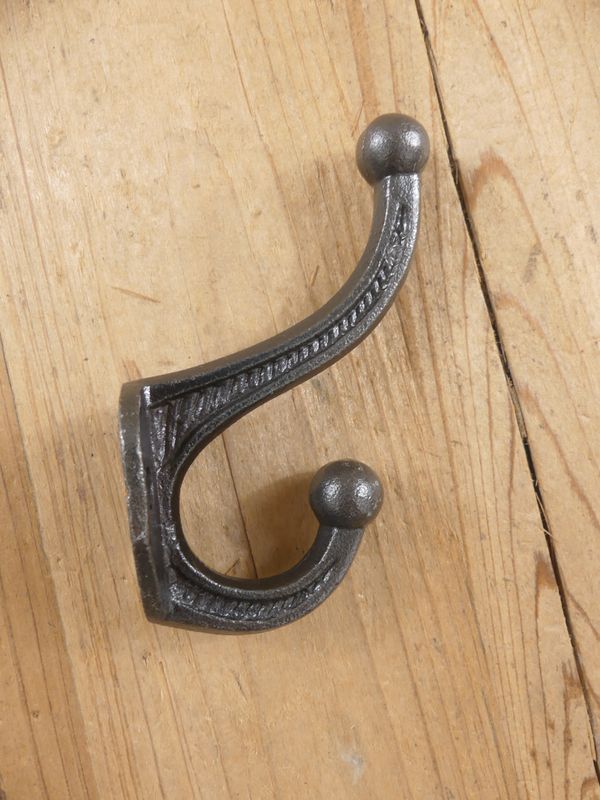 CAST IRON COAT HOOK,  4", Natural Iron Color