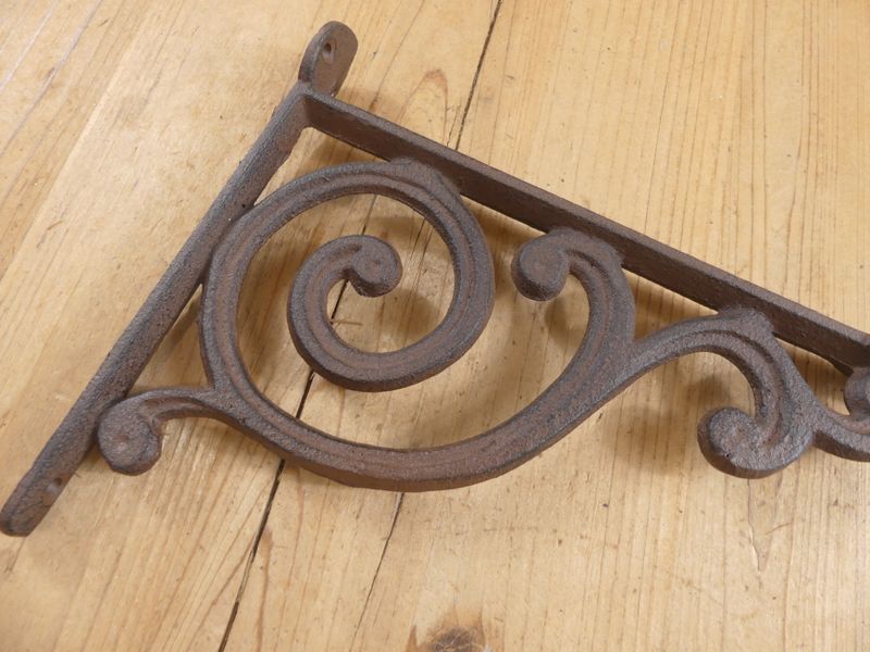 CAST IRON SCROLL BRACKETS 9 1/2" X 7 1/2"