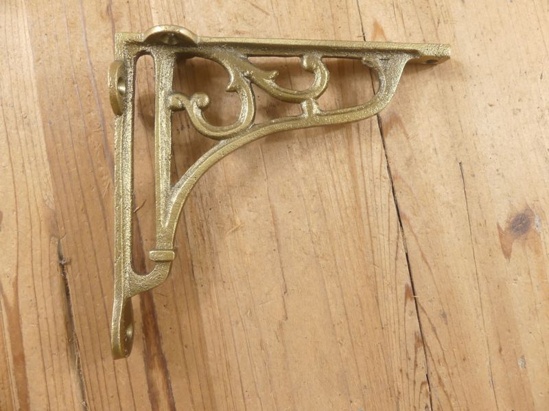 CAST IRON BRACKETS, 6 CAST IRON BRACKETS, 6" X 6 1/2" AGED GOLD COLOR
