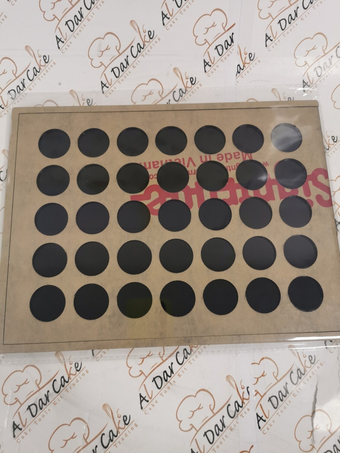 Round tablet size 3 cm