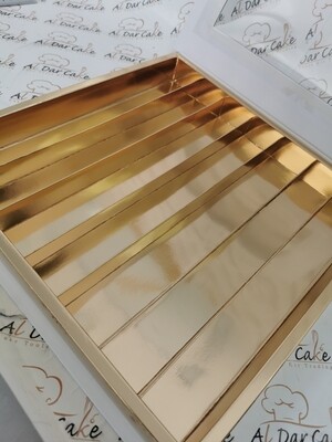 Sweet box with window and 7 lines