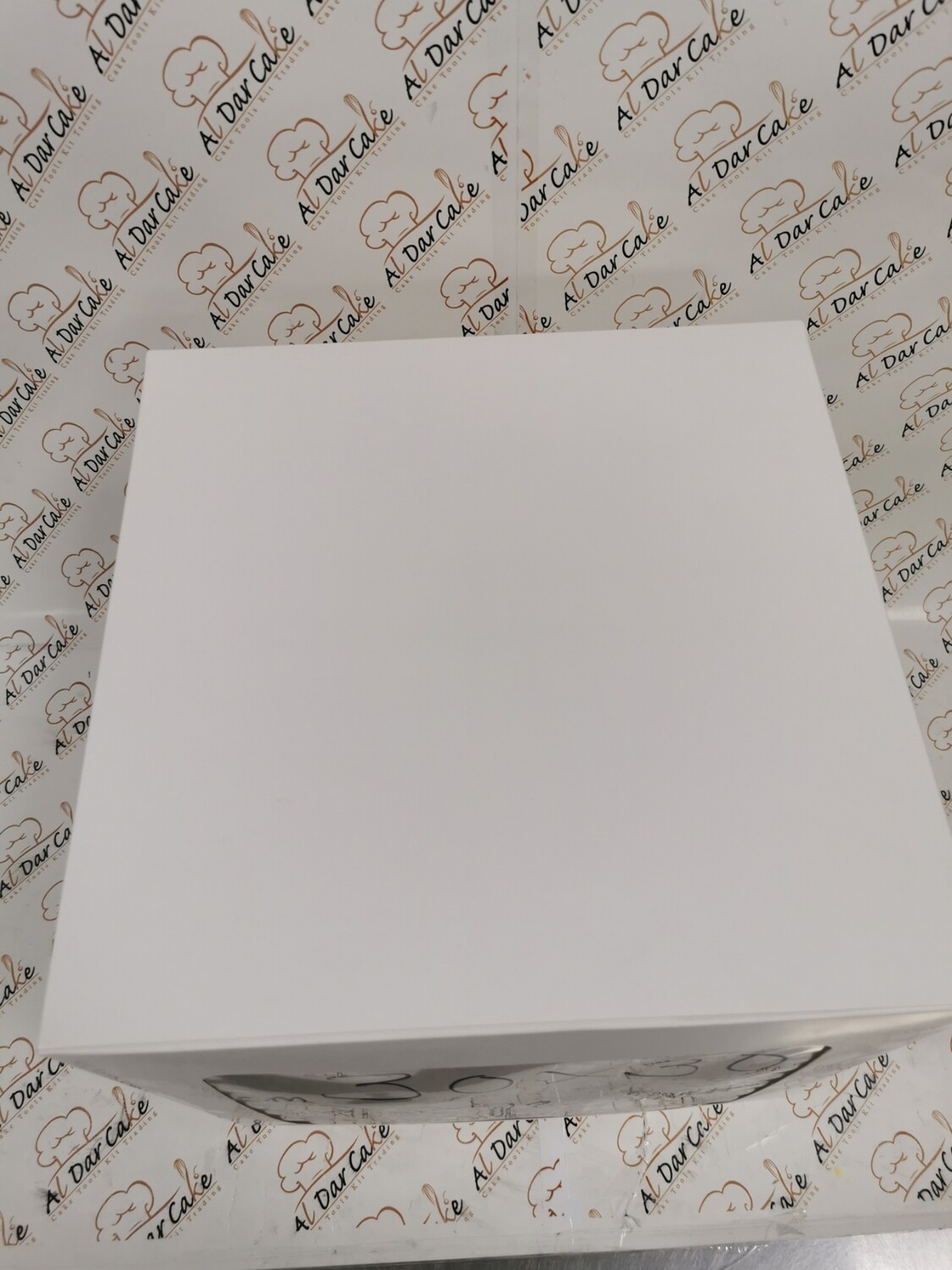Box with one window 30x30x30 cm