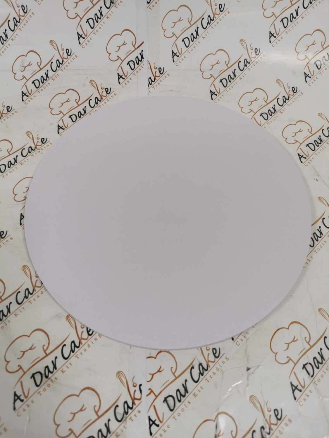 White cake board 10 inch