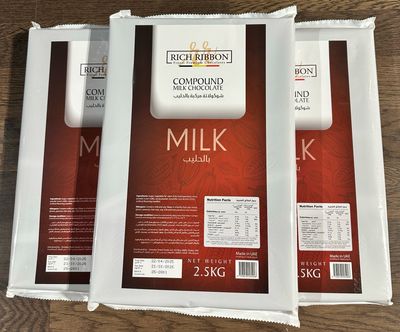 Rich Ribbon Compound Milk Chocolate