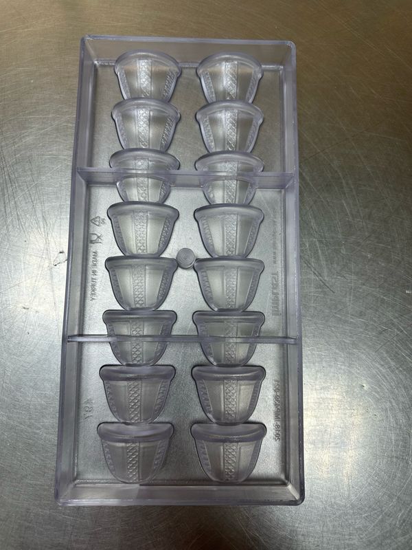 Polycarbonated Mould