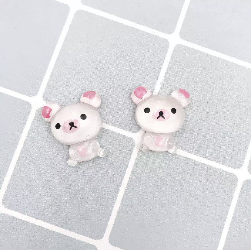 Kawaii Bear Charm (white)