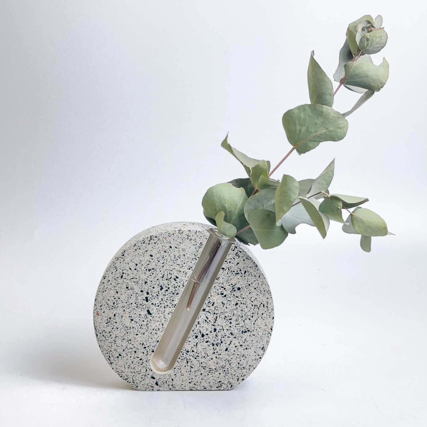 COSMOS Propagation Vase - White