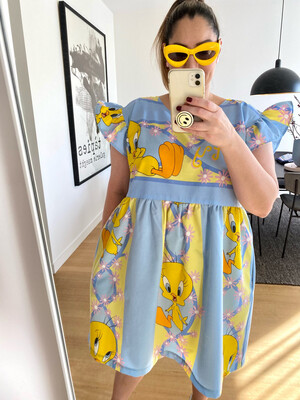 Tweety Bird Frilly Smock Dress L Tweety Bird Frilly Smock Dress L