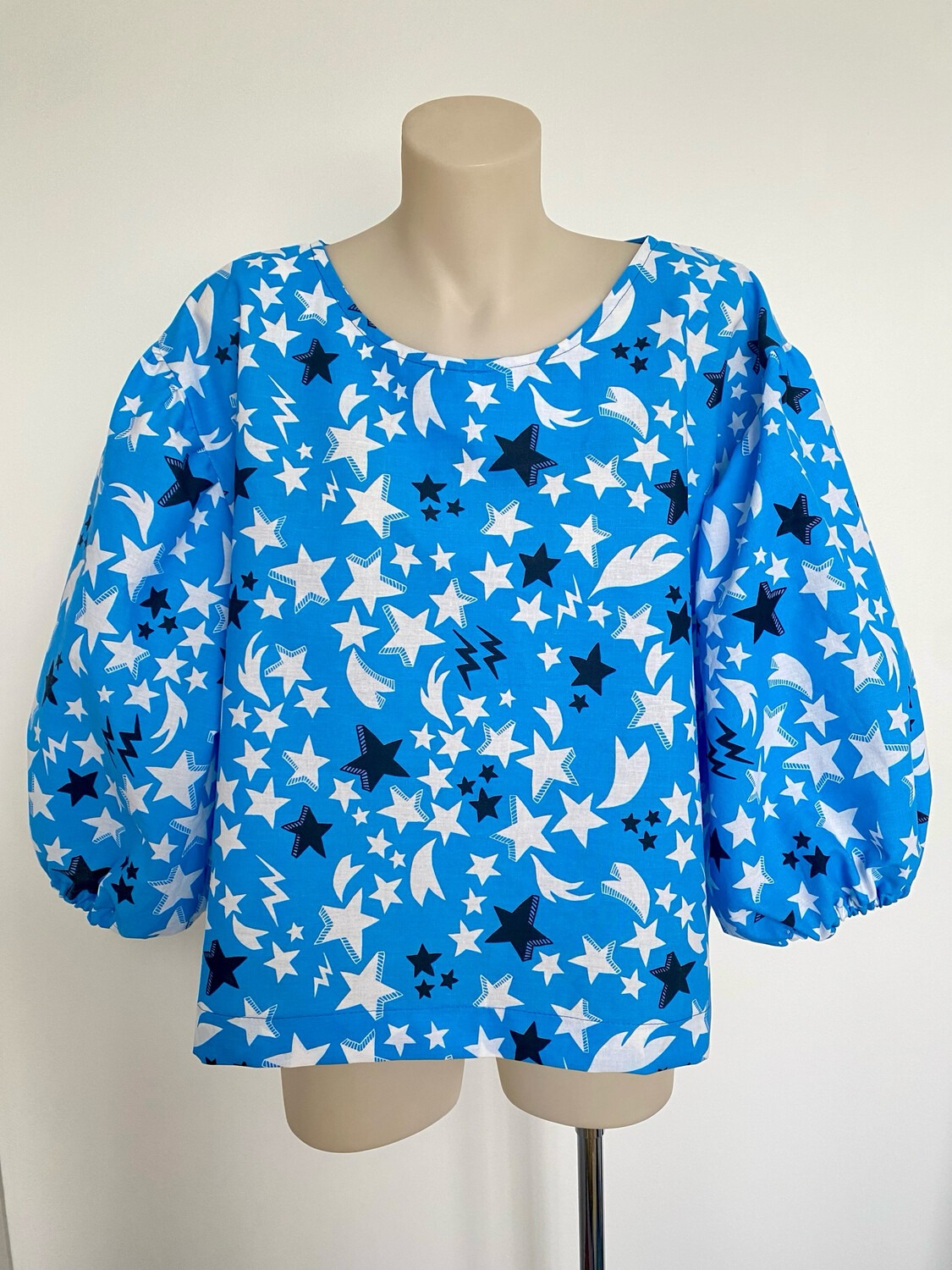 Blue Stars Puffy Sleeves Top