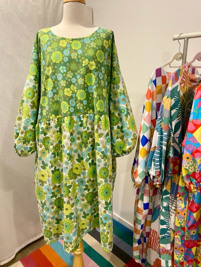 Green Retro Floral Smock Dress