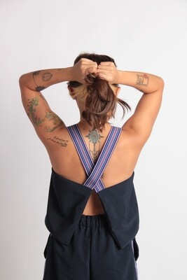 Olive Top in Asul (Navy Blue)