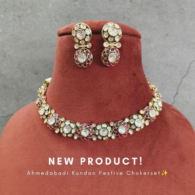 Ahmedabadi Kundan Festive Chokerset