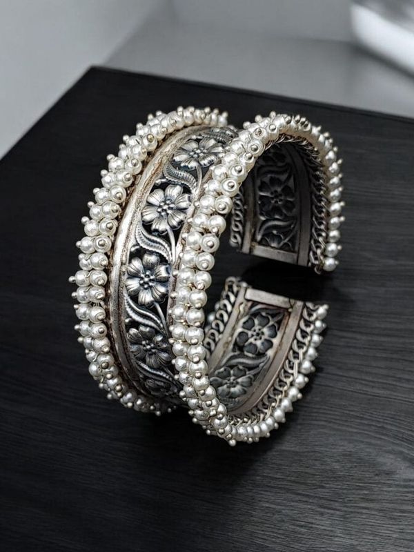Pearl Beads Kada