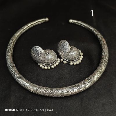 Oxidized Hasli With Jhumkas